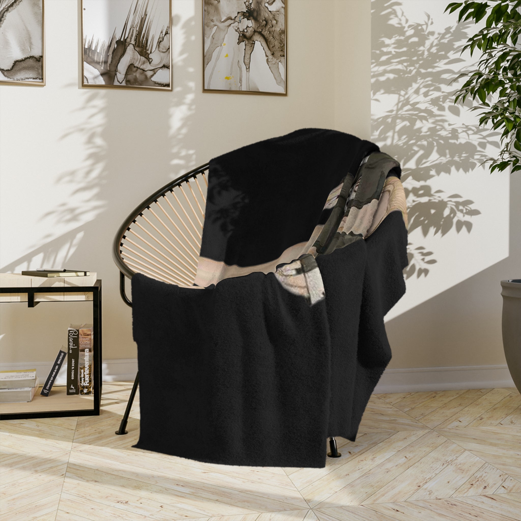 Fashion Illustration Blanket – Modern Chic Art Throw