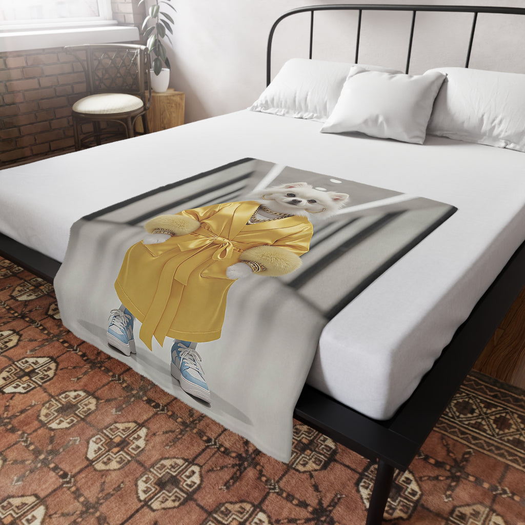 Plush Fleece Blanket - Fashionable Pomeranian in Gold Robe Throw